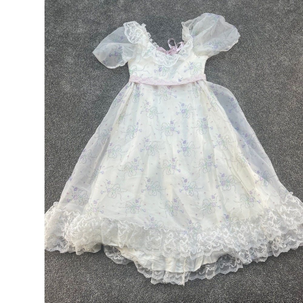 Girls' White & Lavender Floral Lace Party Dress - Brand Unspecified